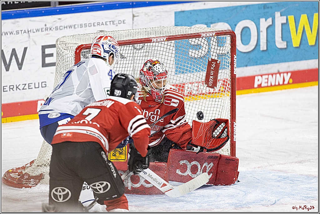 PENNY DEL;  Koelner Haie - Schwenninger Wild Wings; Koeln, 18.01.2023